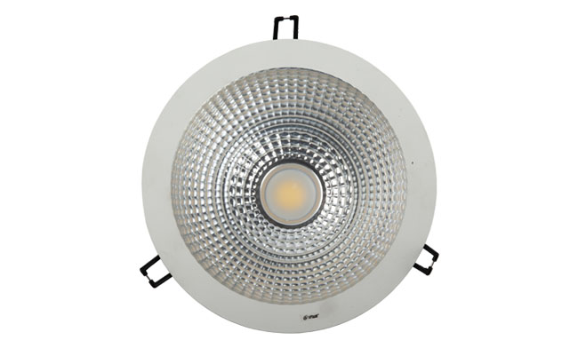 華輝照明專(zhuān)業(yè)生產(chǎn)LED筒燈，COB筒燈，全國(guó)行業(yè)領(lǐng)先，服務(wù)過(guò)全國(guó)各類(lèi)工程達(dá)2000家。