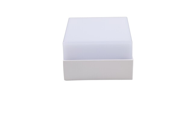 華輝照明產(chǎn)品有：面板燈,led面板燈,面板燈廠家,直發(fā)光面板燈，側(cè)發(fā)光面板燈高P無頻閃LED面板燈，光效均勻、柔和，無眩光。