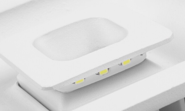 華輝照明專業LED筒燈廠家,標準的流程與質檢程序確保COB筒燈質量穩定如一。 華輝照明專業LED筒燈廠家,標準的流程與質檢程序確保COB筒燈質量穩定如一。