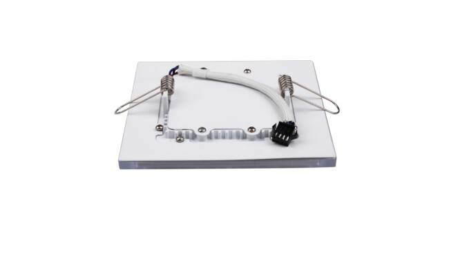 華輝照明成立于1987年,是一家專業(yè)生產(chǎn)面板燈,led面板燈,面板燈廠家,直發(fā)光面板燈,側(cè)發(fā)光面板燈的大型企業(yè)。 華輝照明成立于1987年,是一家專業(yè)生產(chǎn)面板燈,led面板燈,面板燈廠家,直發(fā)光面板燈,側(cè)發(fā)光面板燈的大型企業(yè)。