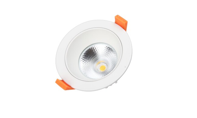 華輝照明專業生產LED筒燈，COB筒燈，全國行業領先，服務過全國各類工程達2000家。