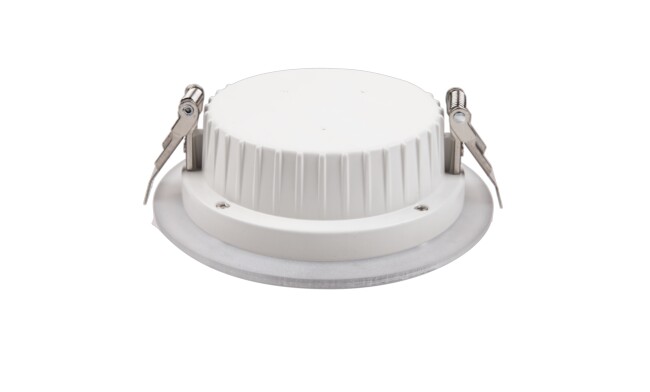 華輝照明專業(yè)LED筒燈廠家，標(biāo)準(zhǔn)的流程與質(zhì)檢程序確保COB筒燈質(zhì)量穩(wěn)定如一。