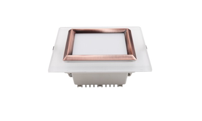 華輝照明LED筒燈驅動為恒流隔離外置驅動，便于安裝維護，與光源板實現完美匹配。